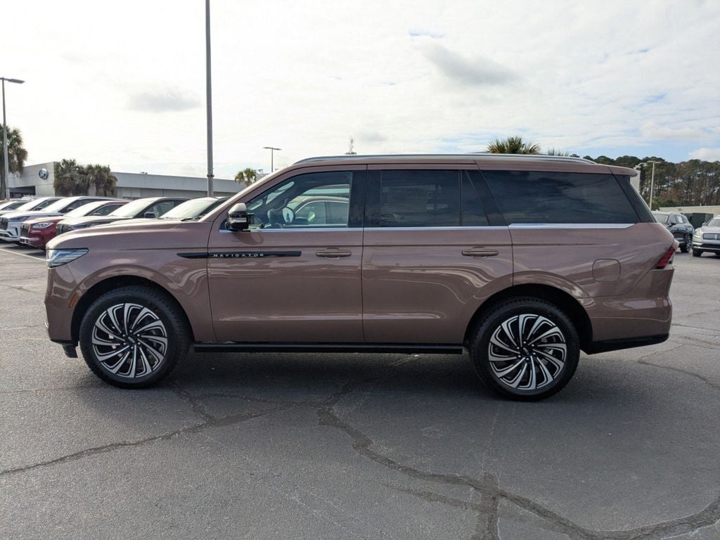 2025 Lincoln Navigator Black Label