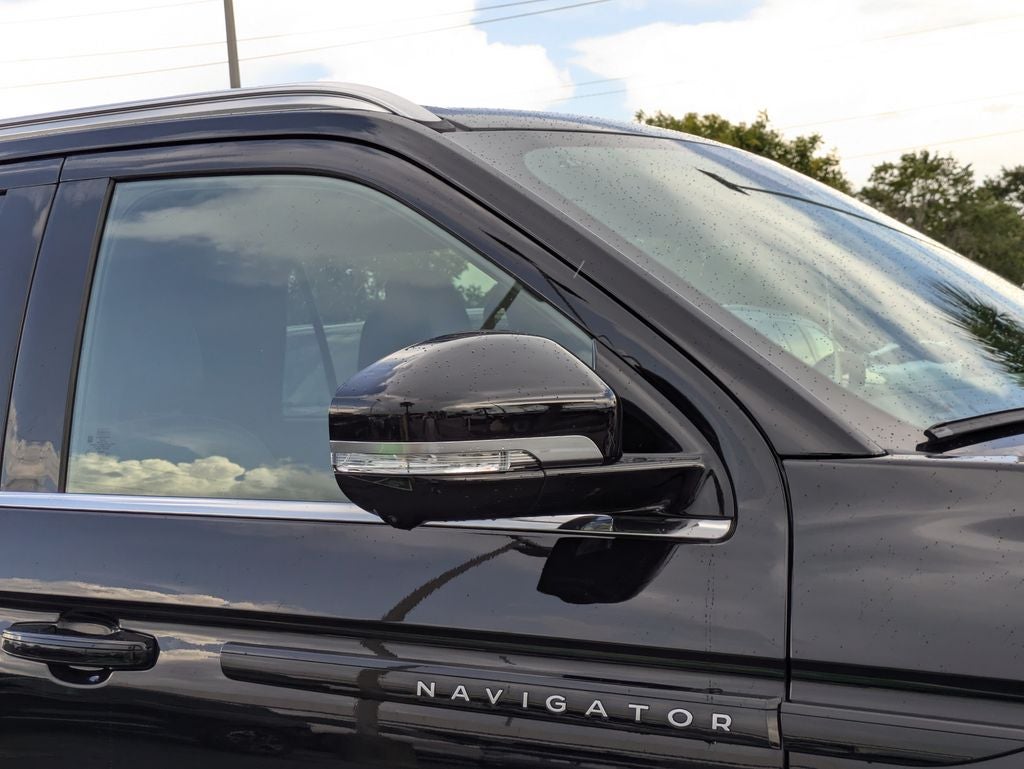 2027 Lincoln Navigator Black Label