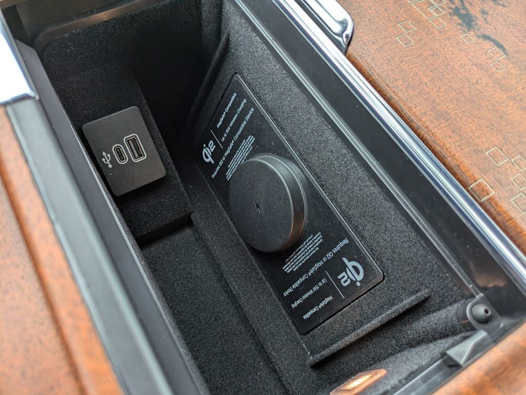 2027 Lincoln Navigator Black Label