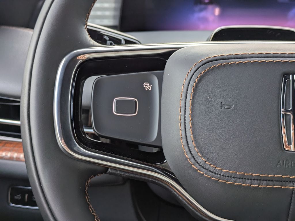 2027 Lincoln Navigator Black Label