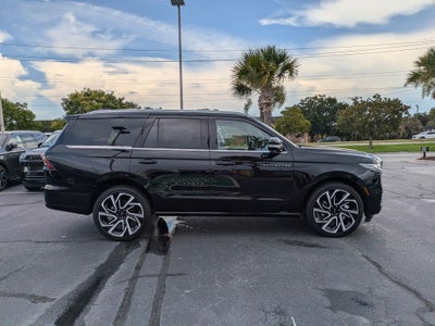 2027 Lincoln Navigator Black Label