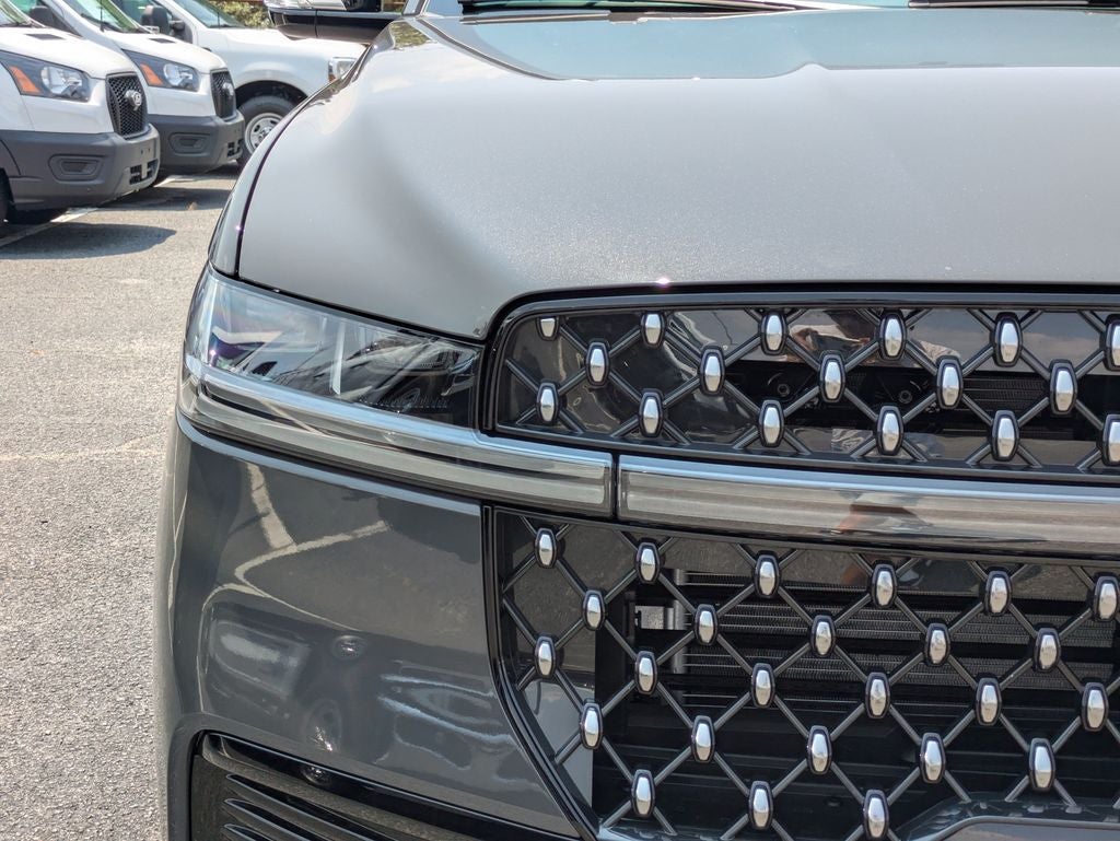 2027 Lincoln Navigator Black Label