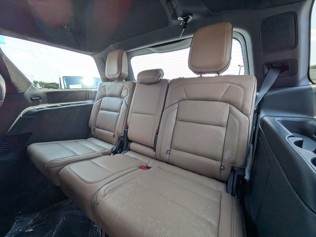 2027 Lincoln Navigator Black Label