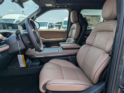 2027 Lincoln Navigator Black Label