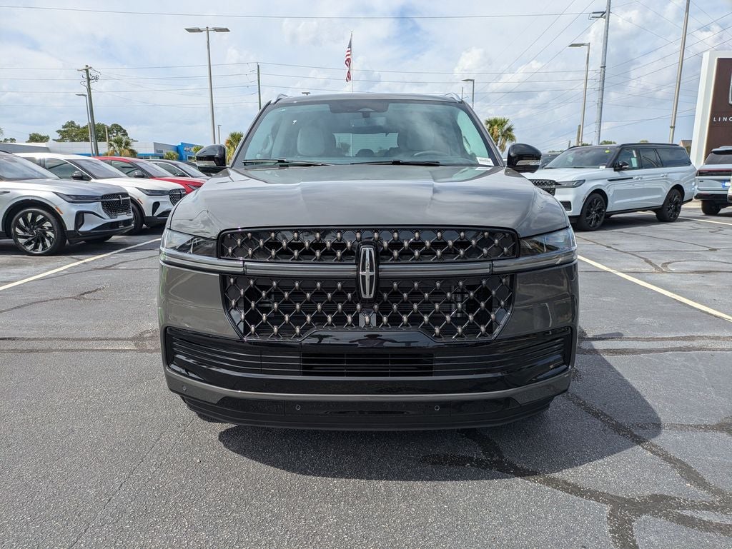 2027 Lincoln Navigator Black Label