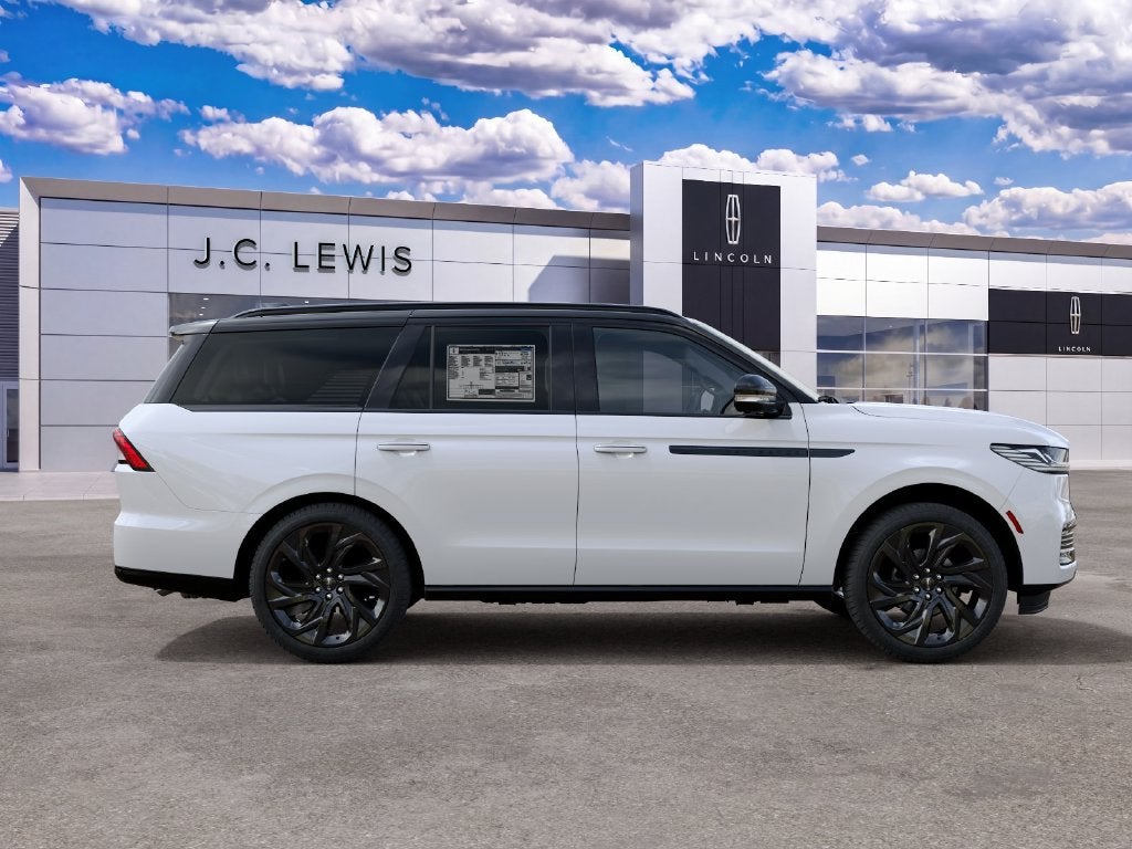 2027 Lincoln Navigator Black Label