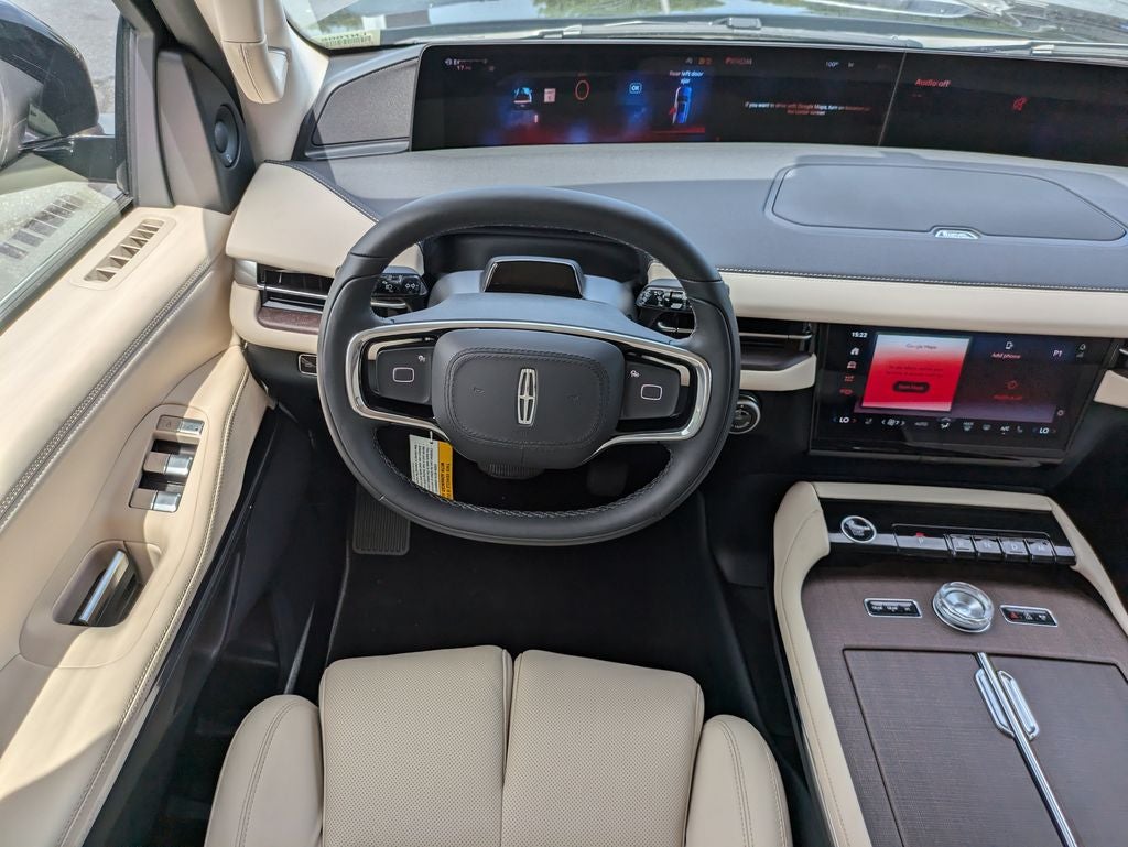 2027 Lincoln Navigator Premiere