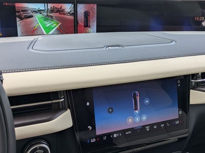 2027 Lincoln Navigator Premiere