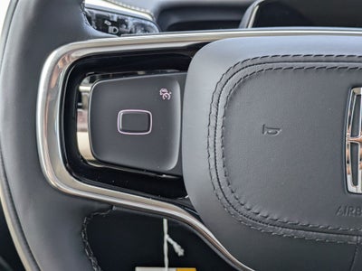 2027 Lincoln Navigator Premiere
