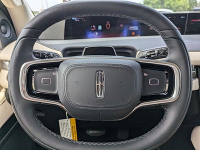 2027 Lincoln Navigator Premiere