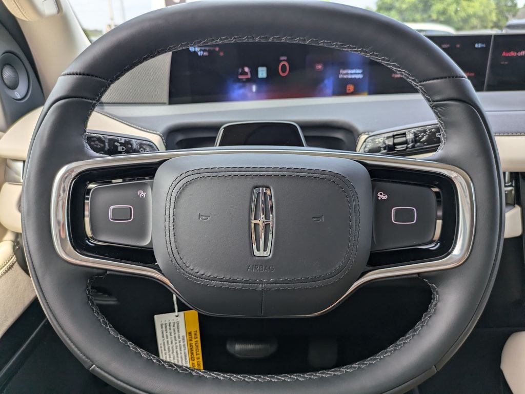2027 Lincoln Navigator Premiere