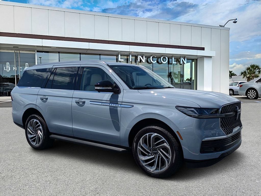 2027 Lincoln Navigator Premiere