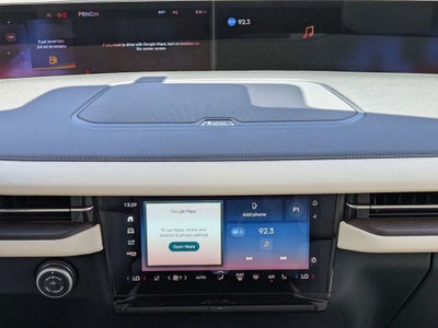 2027 Lincoln Navigator Premiere