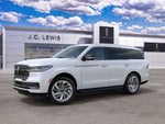 2027 Lincoln Navigator Premiere