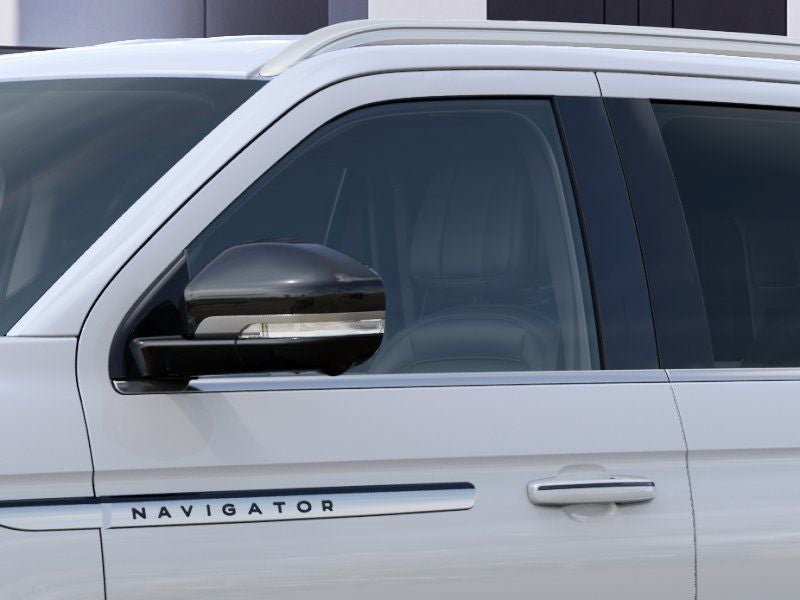 2027 Lincoln Navigator Premiere