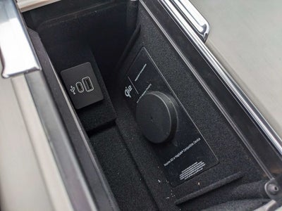 2027 Lincoln Navigator Premiere