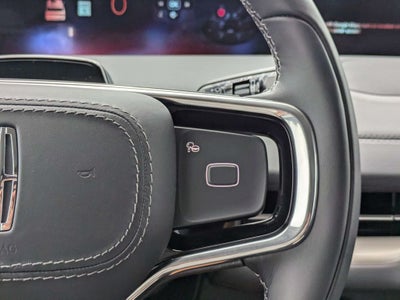 2027 Lincoln Navigator Premiere