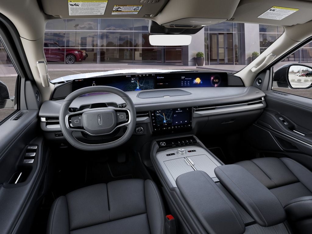2027 Lincoln Navigator Premiere