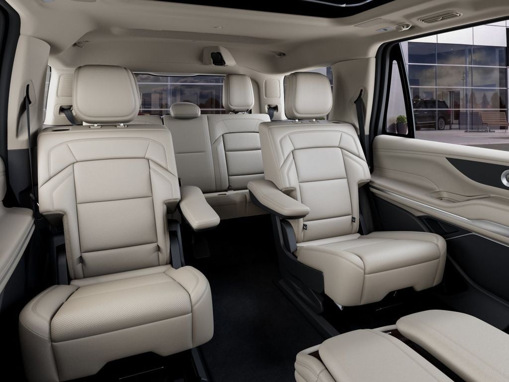 2027 Lincoln Navigator Reserve