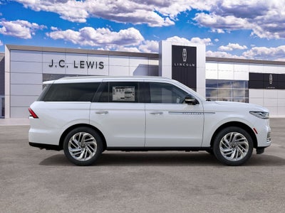 2027 Lincoln Navigator Reserve