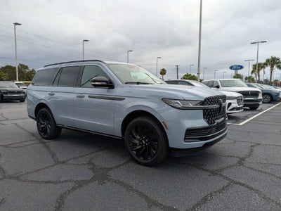 2027 Lincoln Navigator Reserve
