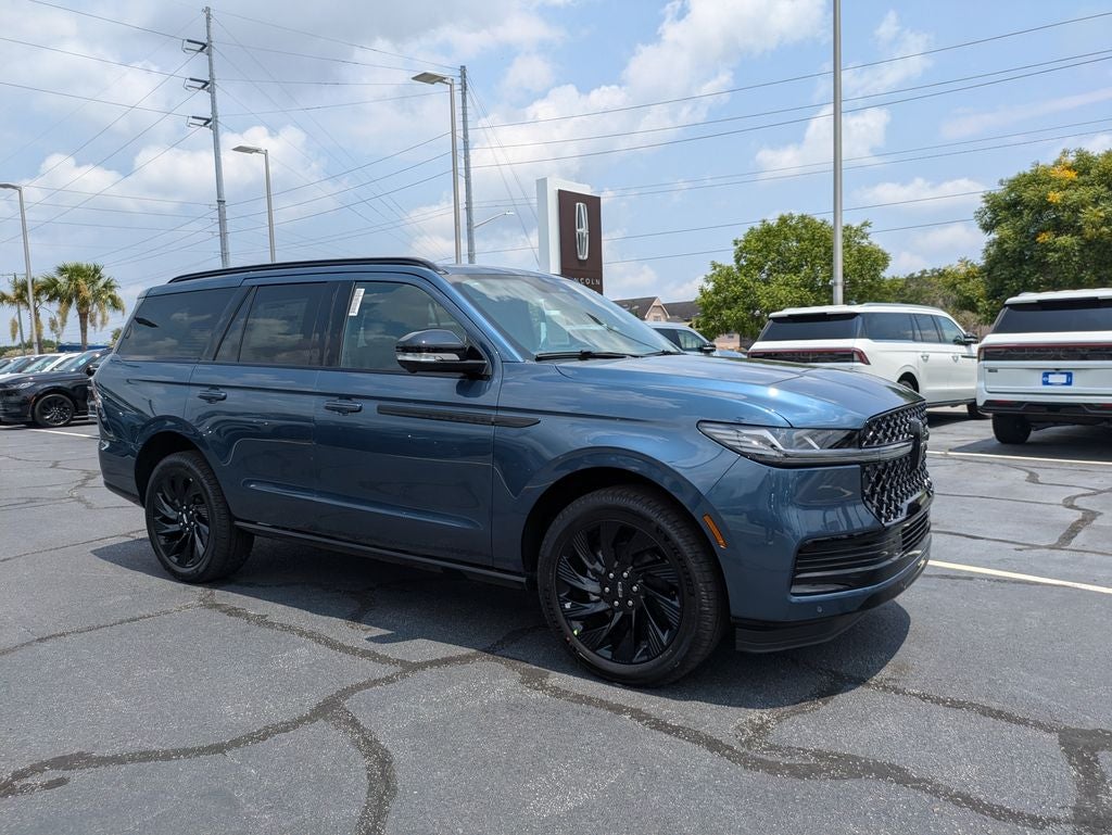 2027 Lincoln Navigator Reserve