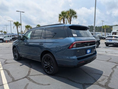 2027 Lincoln Navigator Reserve