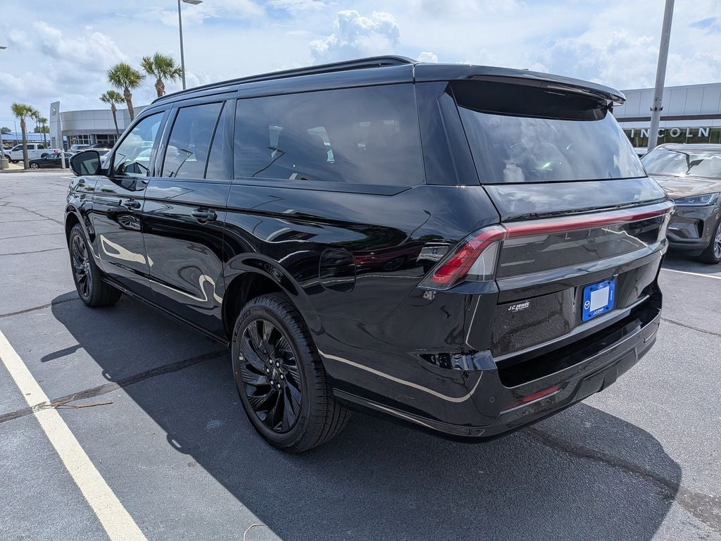 2026 Lincoln Navigator L Reserve