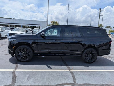 2026 Lincoln Navigator L Reserve