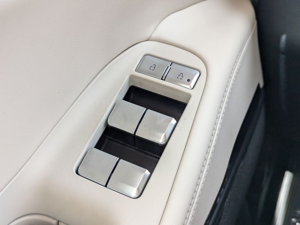 2027 Lincoln Navigator L Reserve