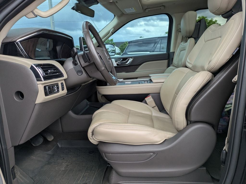 2023 Lincoln Navigator L Reserve