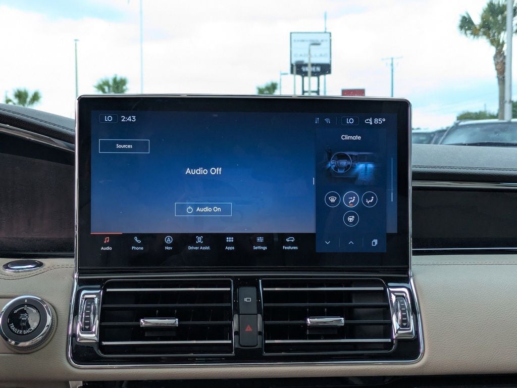 2023 Lincoln Navigator L Reserve