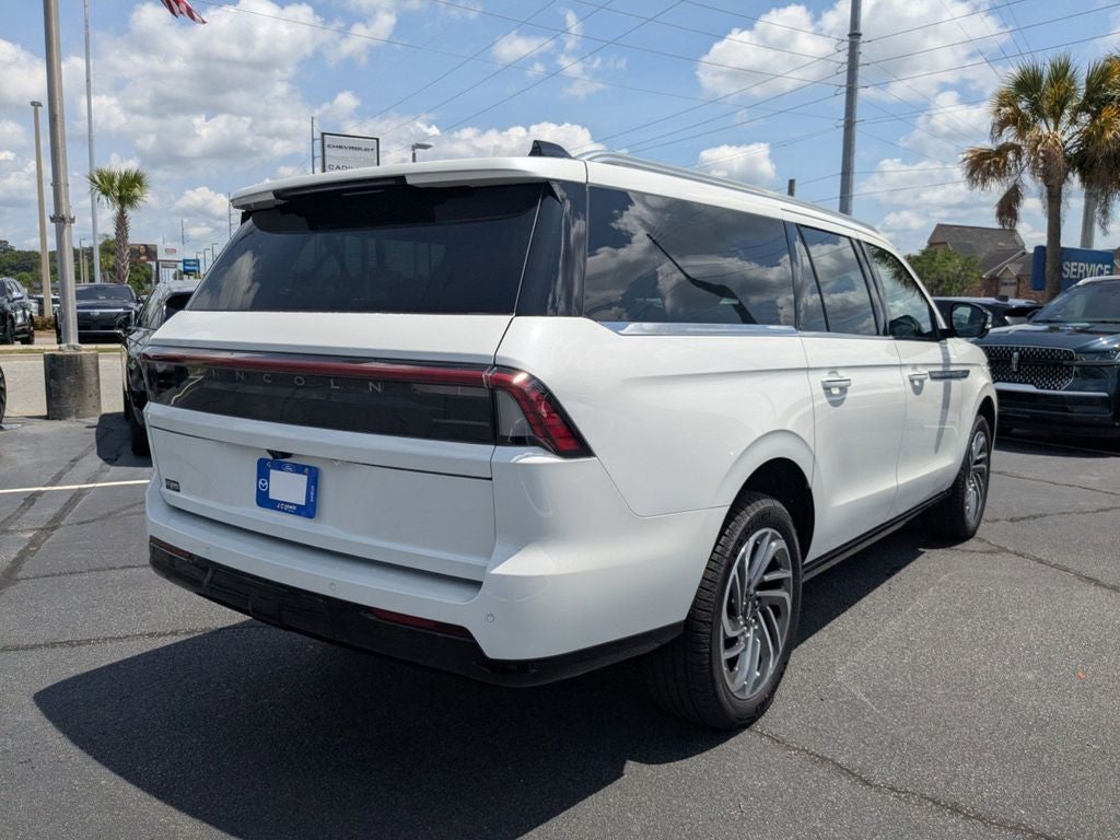 2026 Lincoln Navigator L Reserve