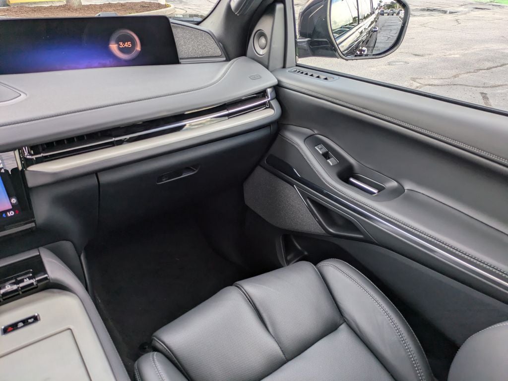 2027 Lincoln Navigator L Reserve