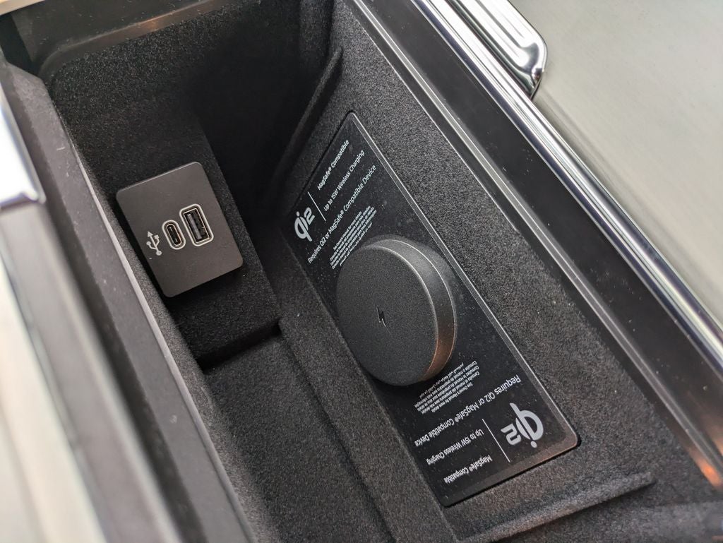 2027 Lincoln Navigator L Reserve