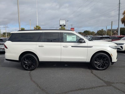 2025 Lincoln Navigator L Reserve