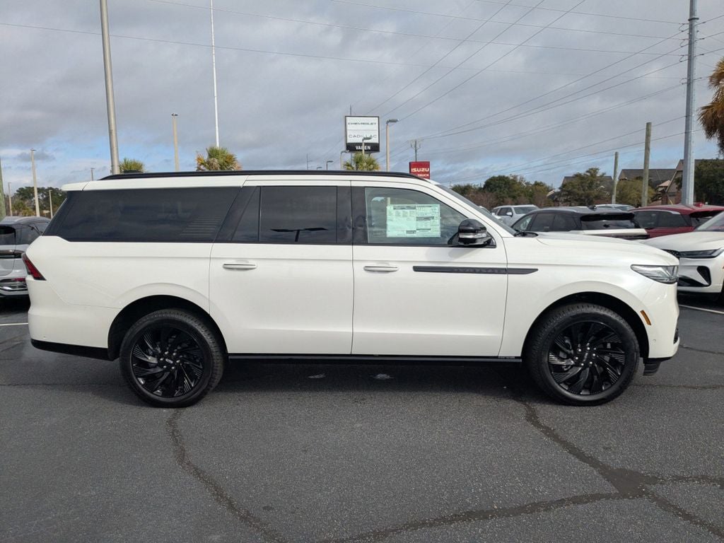 2025 Lincoln Navigator L Reserve