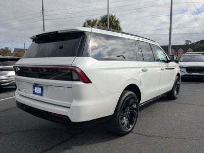 2025 Lincoln Navigator L Reserve