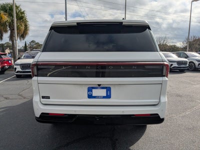 2025 Lincoln Navigator L Reserve