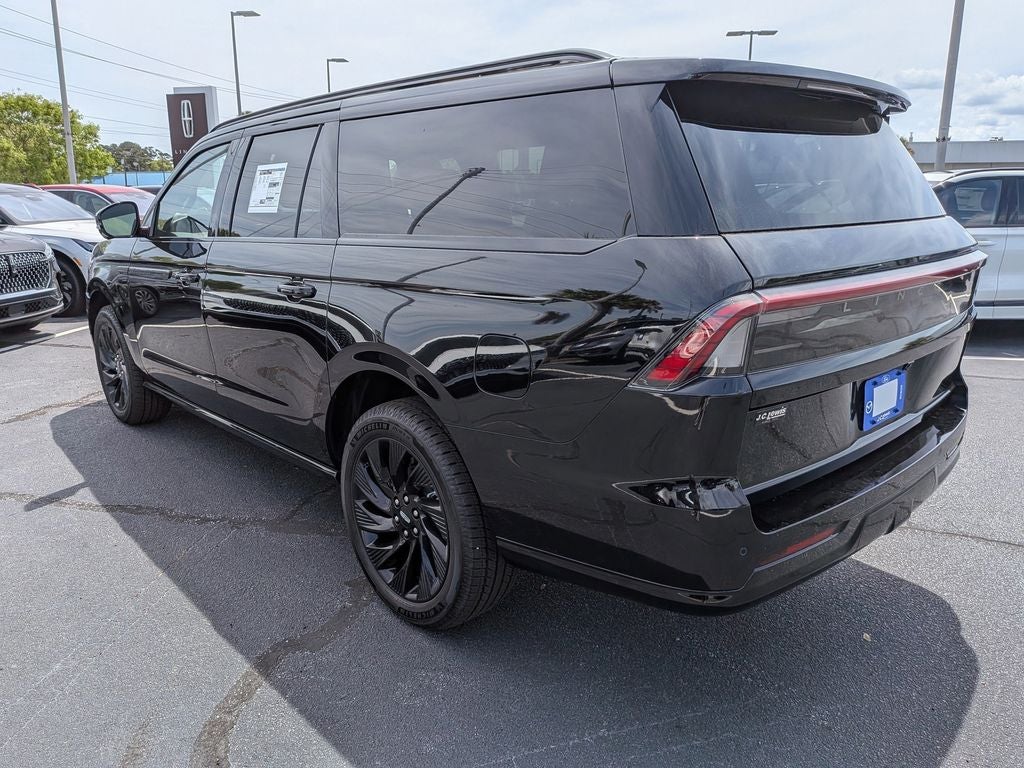 2026 Lincoln Navigator L Reserve