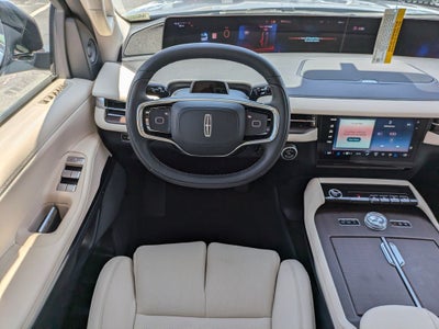 2027 Lincoln Navigator L Reserve