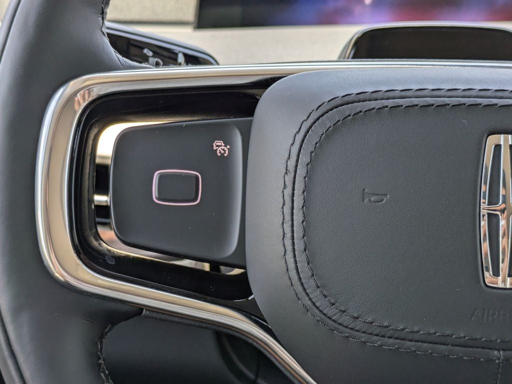 2027 Lincoln Navigator L Reserve