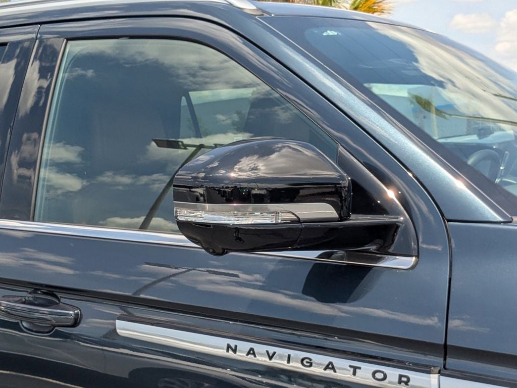 2026 Lincoln Navigator L Reserve