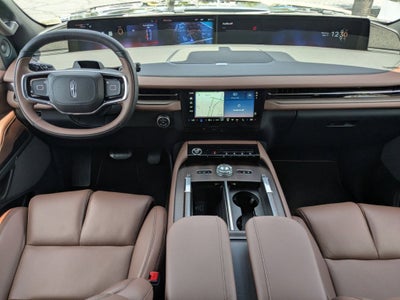 2026 Lincoln Navigator L Reserve