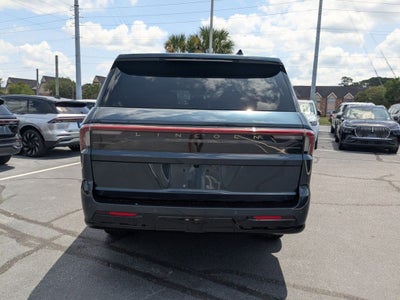 2026 Lincoln Navigator L Reserve
