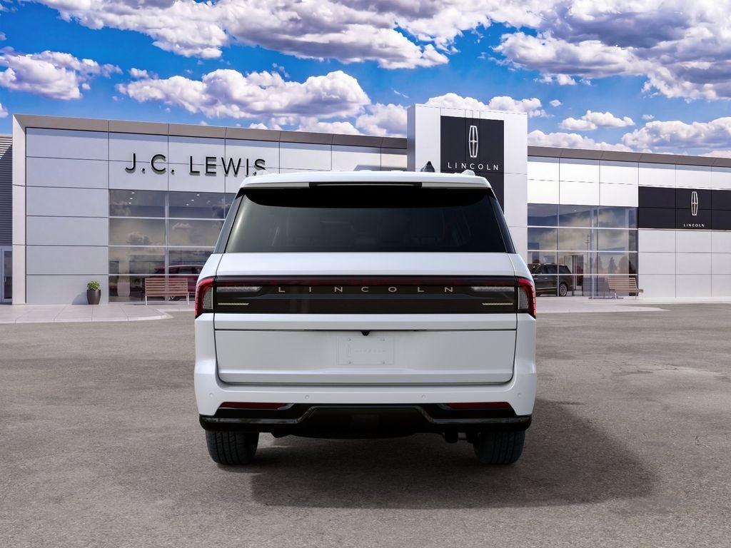 2027 Lincoln Navigator L Reserve