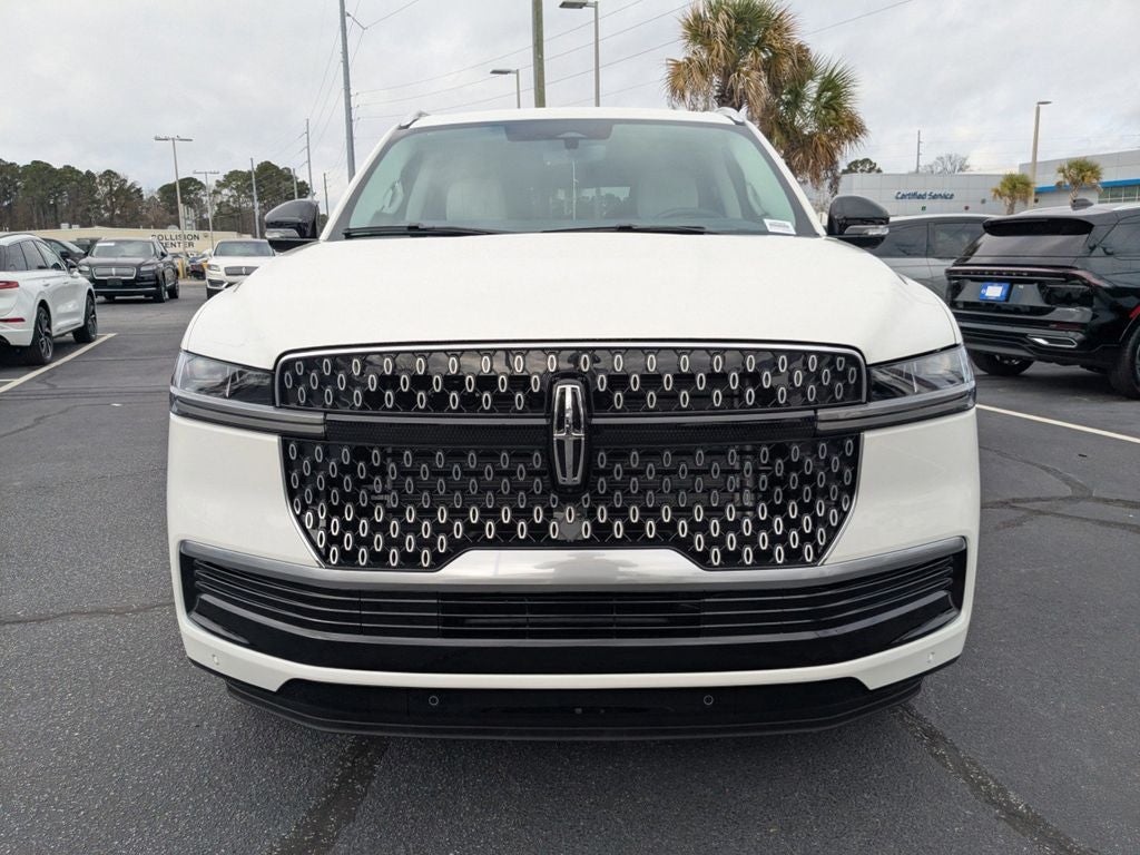 2025 Lincoln Navigator L Reserve