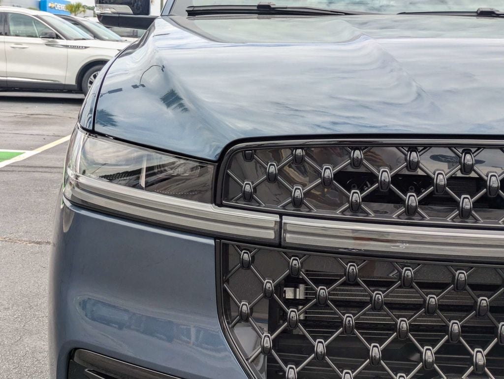 2027 Lincoln Navigator L Reserve