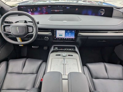 2027 Lincoln Navigator L Reserve