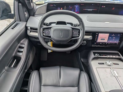2027 Lincoln Navigator L Reserve